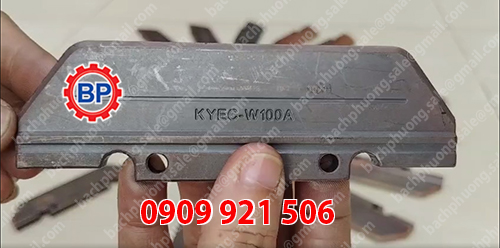 Chổi than tiếp điện kyec 1P100A